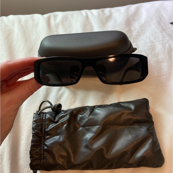 Carolina Lemke X Kim Kardashian Sunglasses - Picture 2 of 3